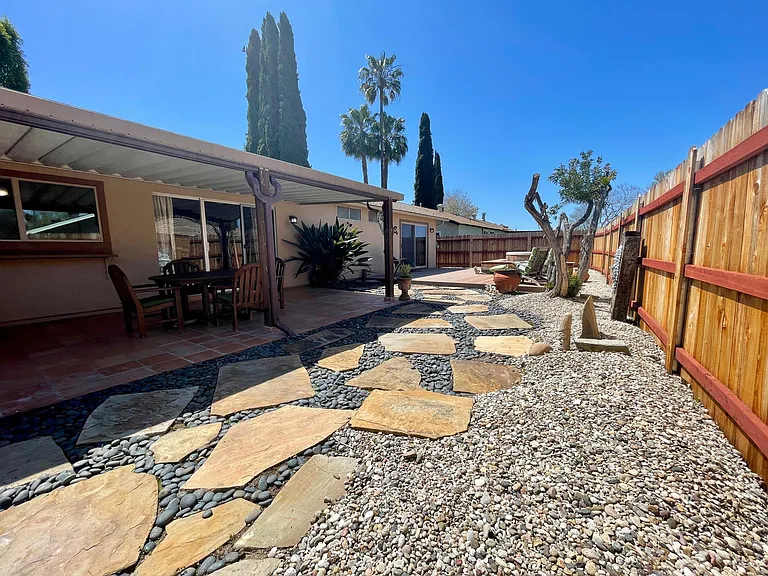 13752 Woodgate Pl — Photo 30
