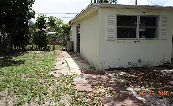 4th image of 3110 NE 13th Ave
