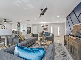 1248 E Royal Palm Cir, Phoenix, AZ 85020