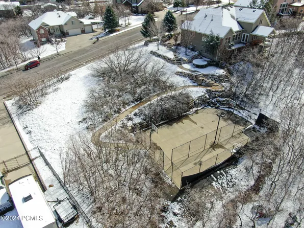 692 S Deer Hollow Rd, Tooele, UT 84074
