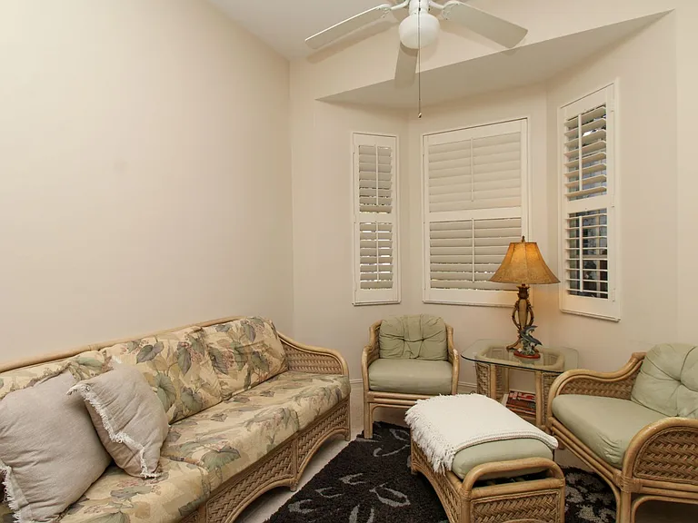 825 Bentwater Cir #101 — Photo 49