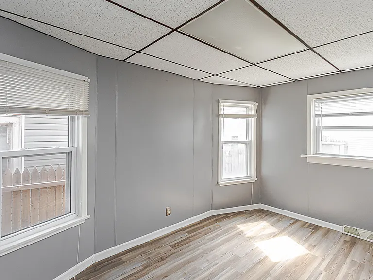 1149 South Ave — Photo 14