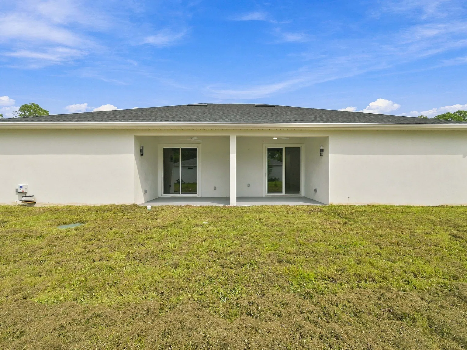 3 bed, 1100 sqft, $1,700 — Photo 3