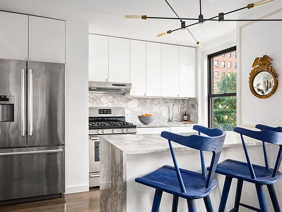 4th image of 45 5th Ave APT 4A