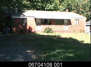 3007 Columbus Cir, Charlotte, NC 28208