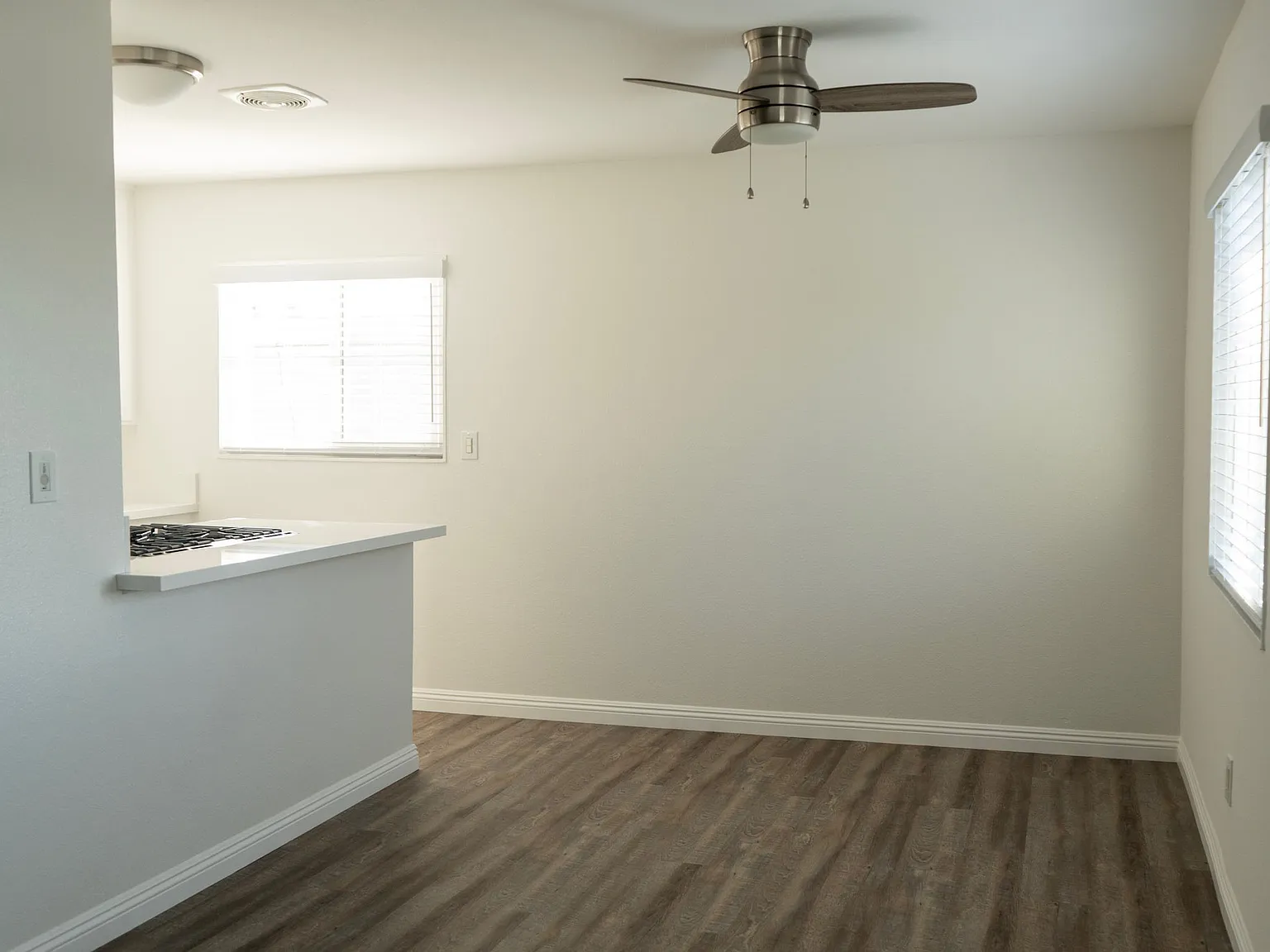 1014 Georgia St — Photo 3