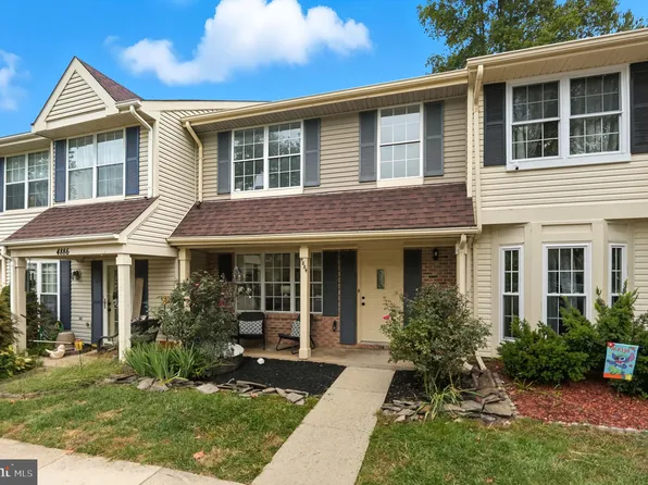 4884 Saltwater Dr, Dumfries, VA 22025