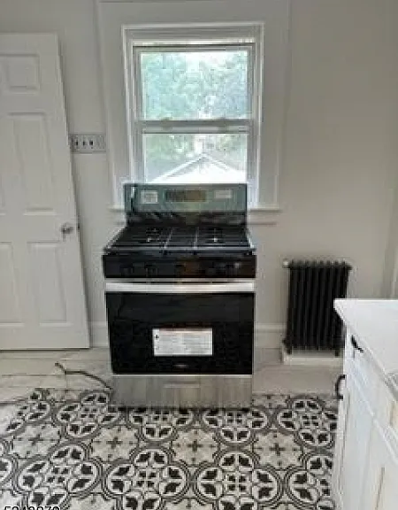 215 Jacoby St — Photo 5