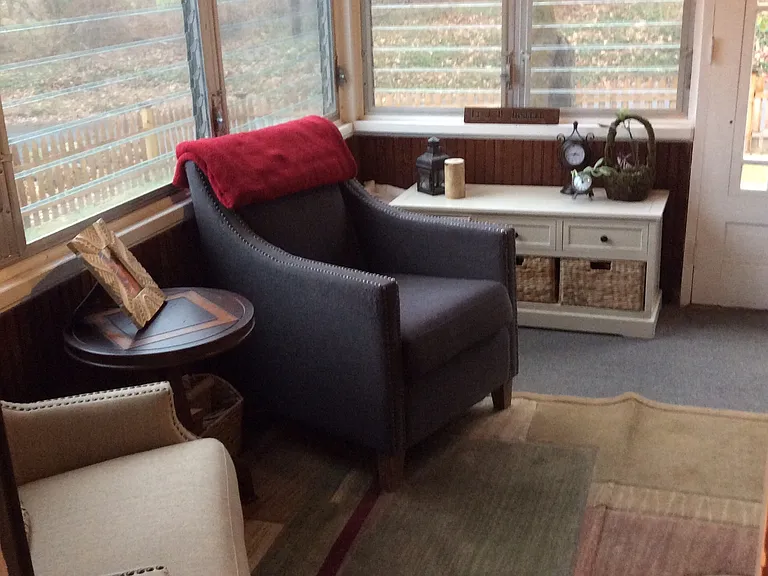 5 Devon Rd — Photo 3