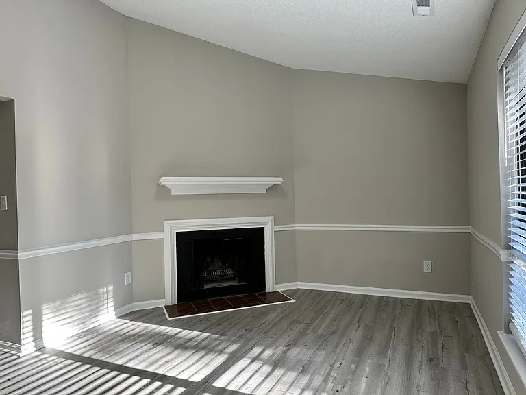 4917 Pebble Beach Dr — Photo 2