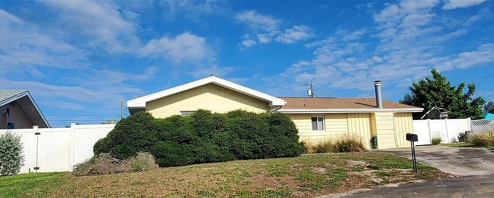 1st image of 9956 136TH STREET