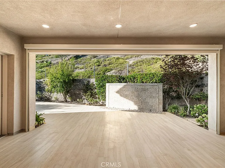 1151 Summit Oak Dr — Photo 22