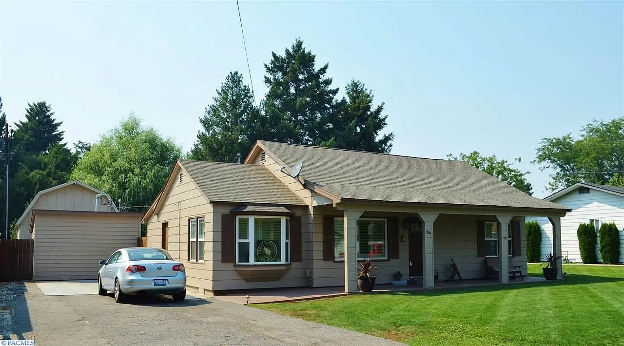 800 Road 36 photo 1