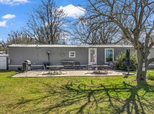 801 Pat & Hermans Cp #27, Graford, TX 76449