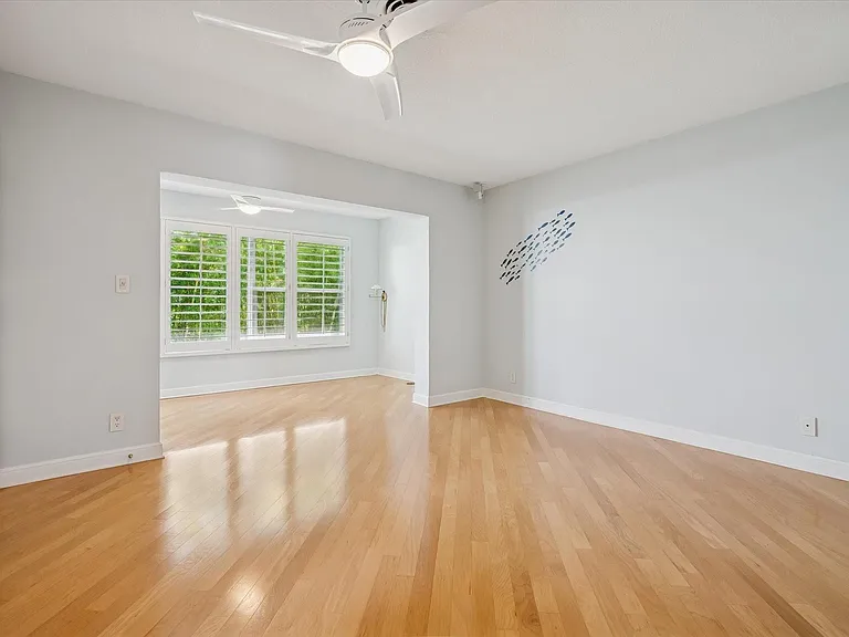 5400 N Ocean Blvd #44 — Photo 10