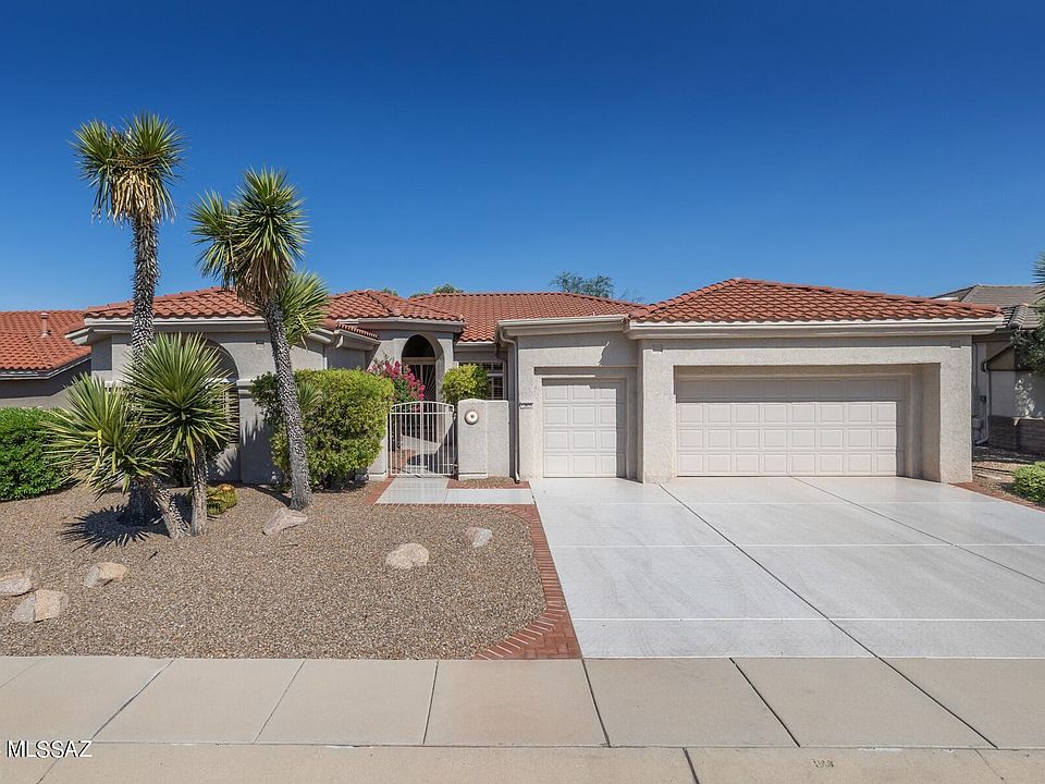 1st image of 13835 N Sutherland Wash Way