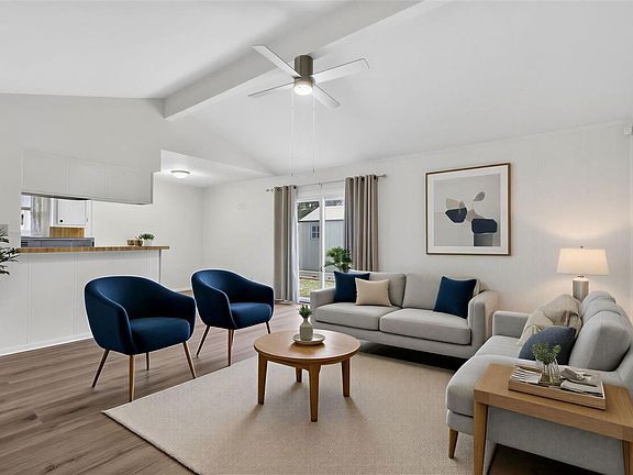 4th image of 11807 S Ridgewood Cir