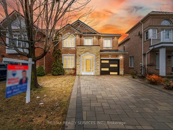 158 Southlake Blvd, Brampton, ON L6V 4S3