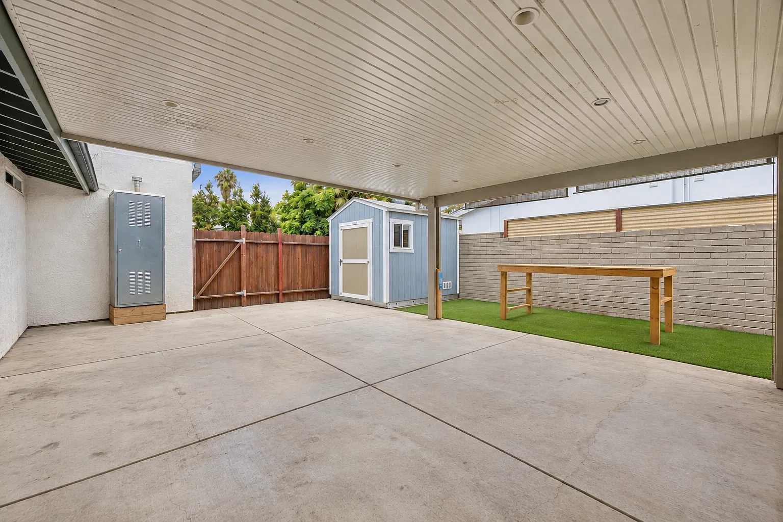 6 bed, 2098 sqft, $8,500 — Photo 3
