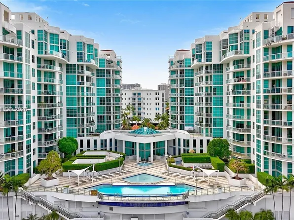 3131 NE 188th St APT 11205, Miami, FL 33180