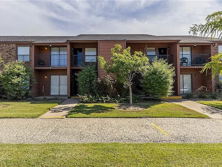 904 University Oaks Blvd #96