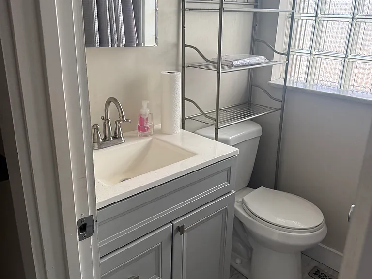 1st Floor Full Bath