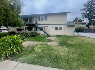 7205 East St APT 2, Gilroy, CA 95020