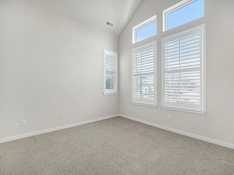 5155 Tabor St — Photo 5