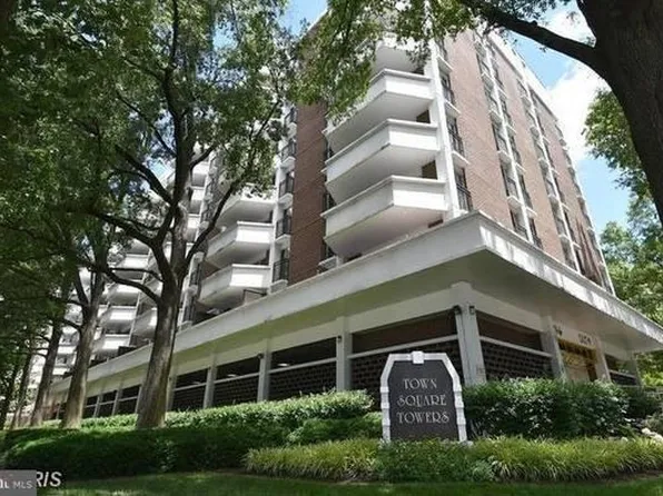 700 7th St SW APT 515, Washington, DC 20024