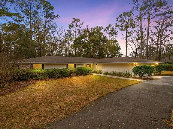 2nd image of 412 NW 46th St