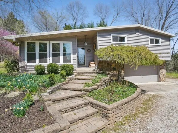 19 Dorrence Rd, Granville, OH 43023