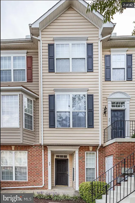 2 bed, 1526 sqft, $2,625 — Photo 1