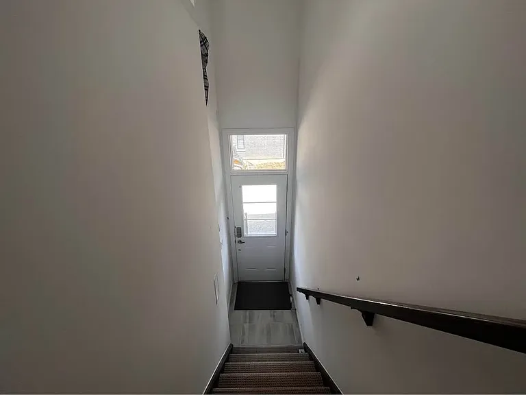 461 Blackburn Dr #39 — Photo 6