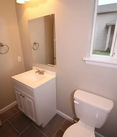 805 Ancestra Dr — Photo 5