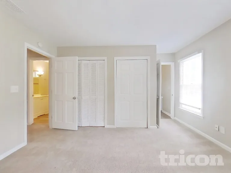 2339 Country Club Dr SE — Photo 8