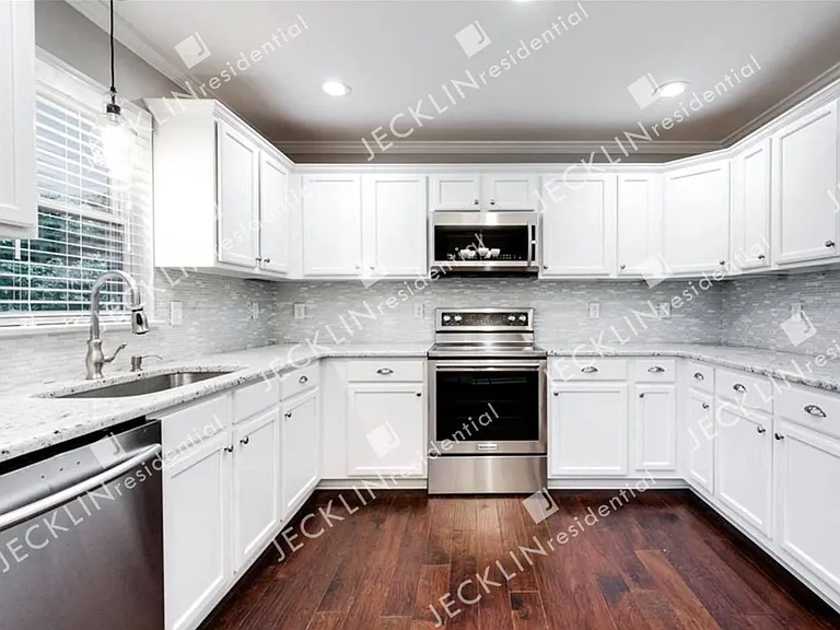 2628 Hillgate Ct — Photo 16