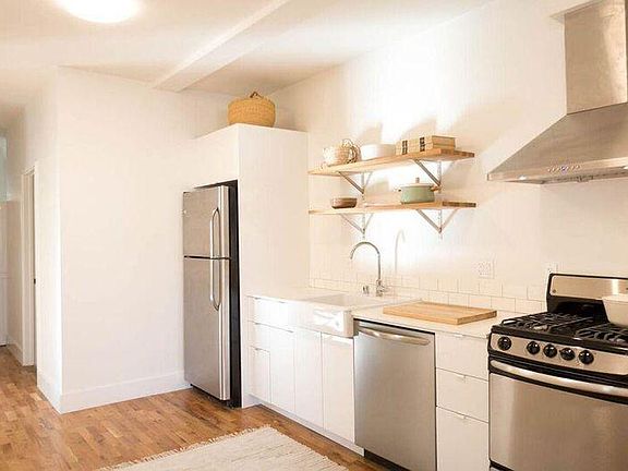4th image of 517 N Madison Ave APT 1