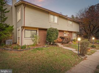 10684 Myrtle Oak Ct, Burke, VA 22015