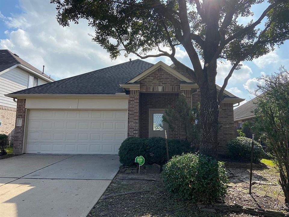 1st image of 5002 Beechknoll Ln