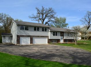 45W962 Plank Rd, Hampshire, IL 60140