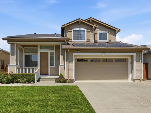 1925 Blue Sky Lane, Santa Rosa, CA 95407