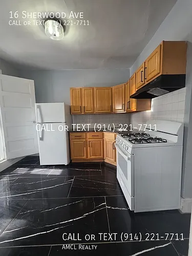 16 Sherwood Ave Photo 1