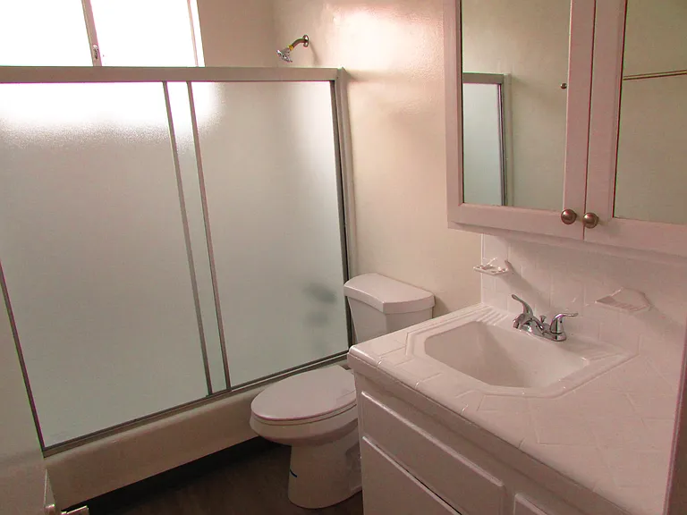 1756 N Gramercy Pl #5 — Photo 6