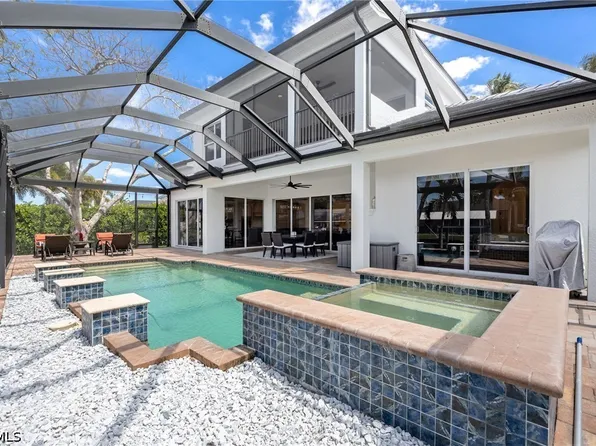 476 Keenan Ct, Fort Myers, FL 33919