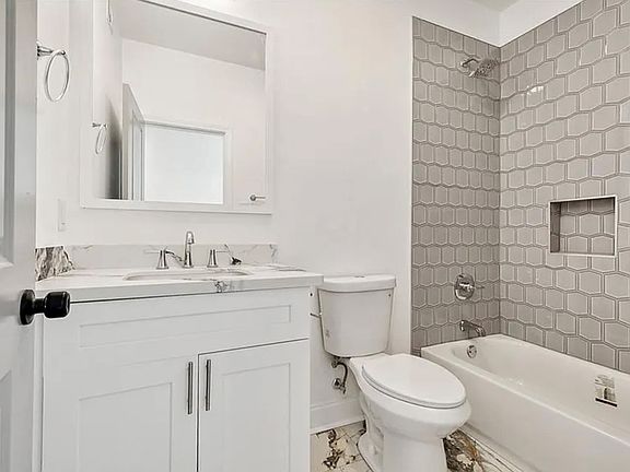 4th image of 1525-27 Lafreniere St