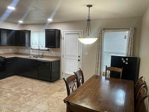 4th image of 519 Winterspring Pl