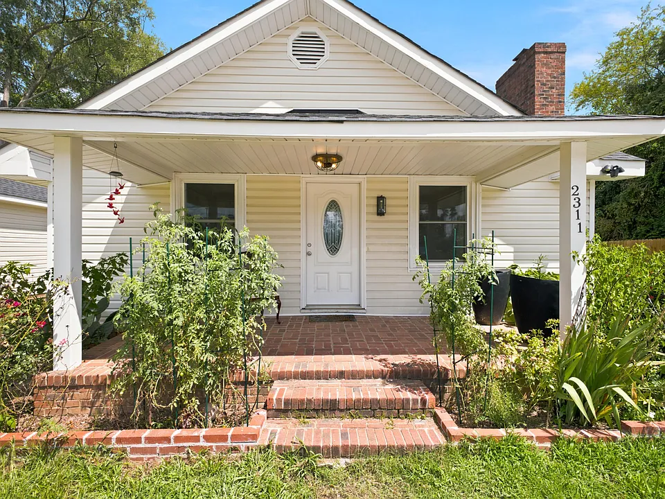 2311 Dixie Forest Rd