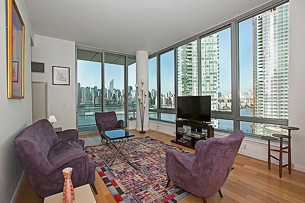 Sold by Nest Seekers International | media 2