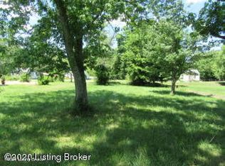8407 Tolls Ln, Louisville, KY 40214