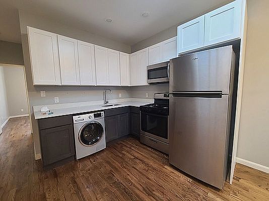 3rd image of 345 Chauncey St #3L